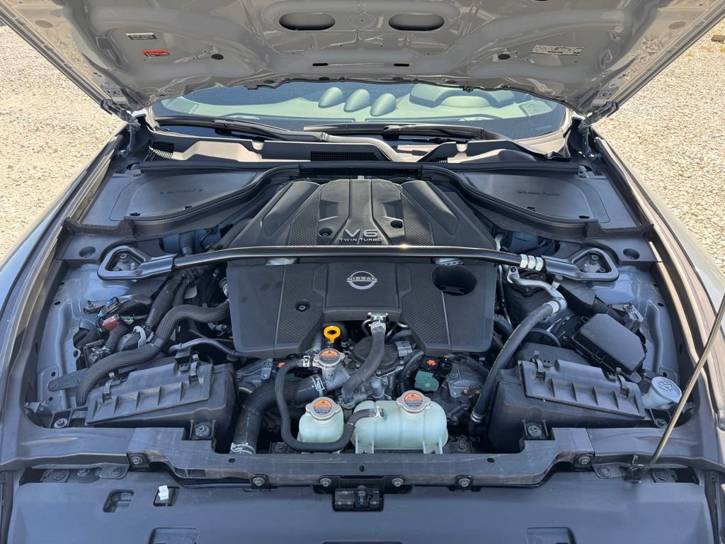 Used 2024 Nissan Z Sport w/ Floor Mat Package RWD image 9