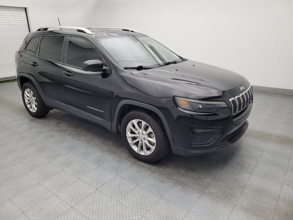 Used 2020 Jeep Cherokee Latitude FWD image 11