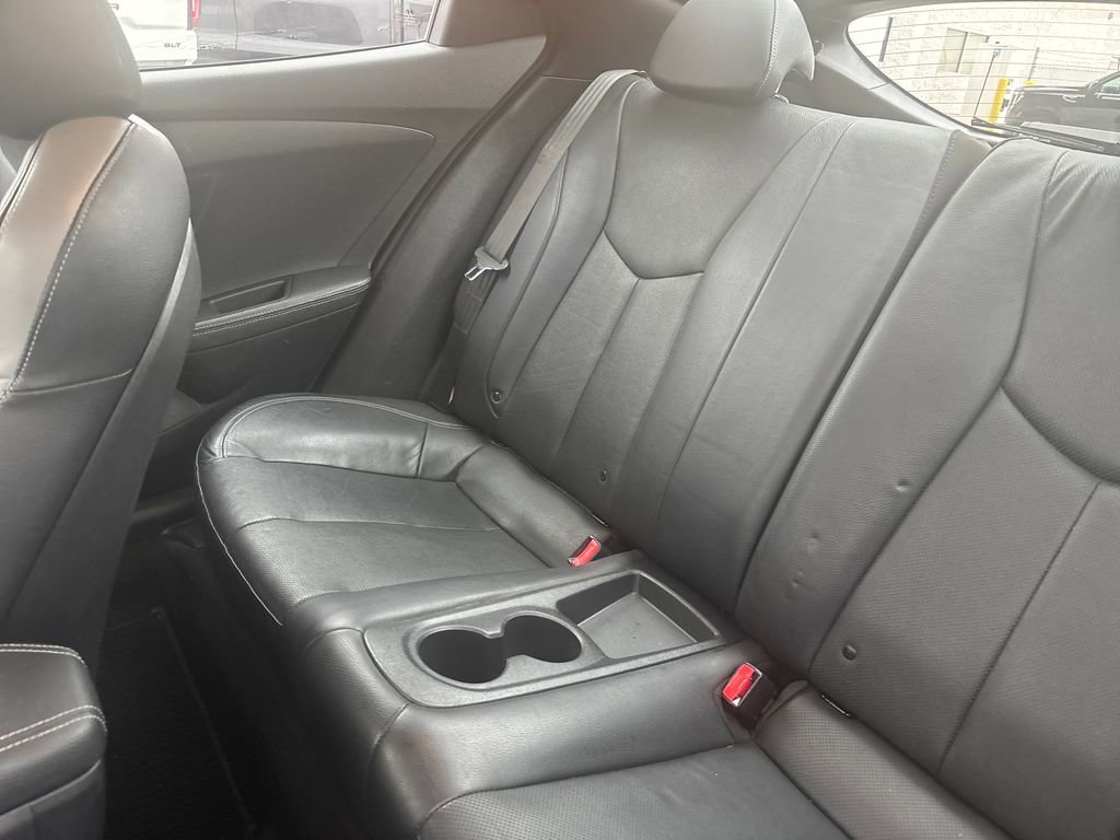 Used 2016 Hyundai Veloster Turbo image 31