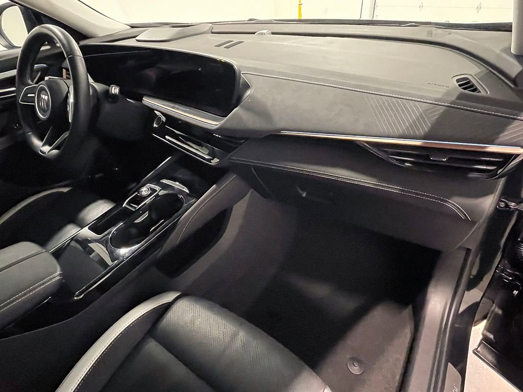 Used 2025 Buick Envision Sport Touring image 26