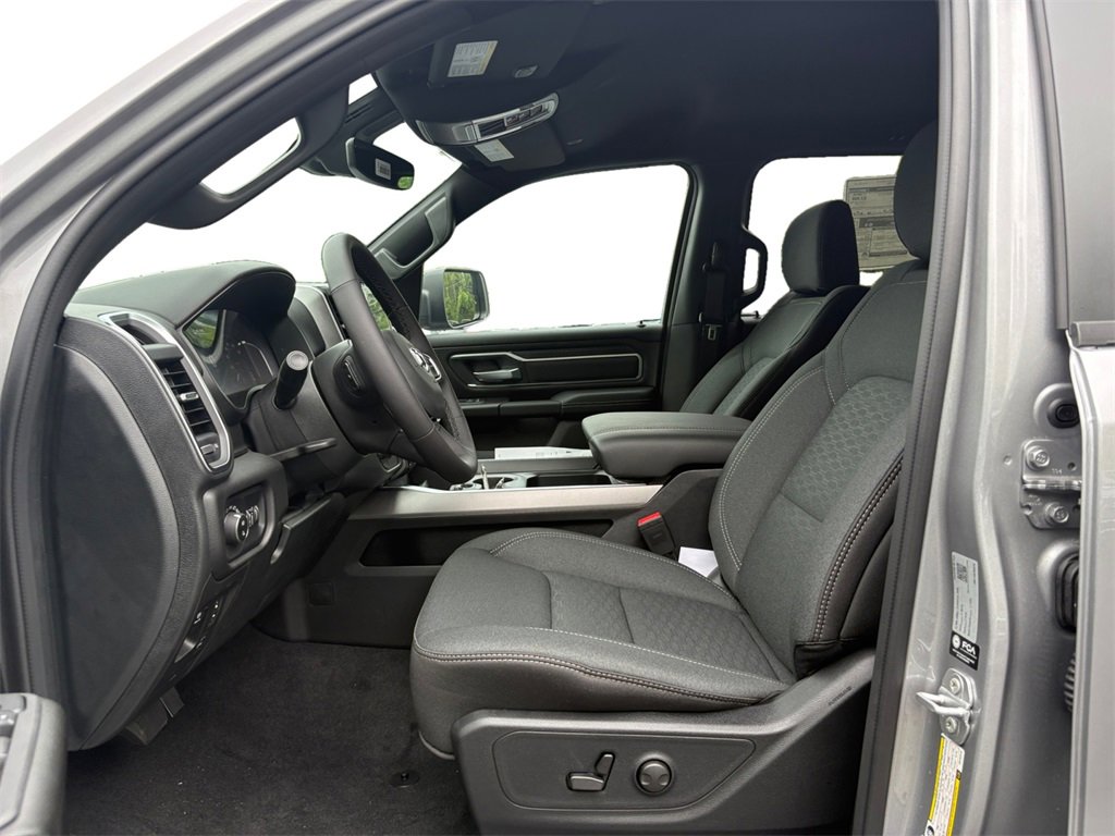 New 2025 RAM 1500 Big Horn image 9