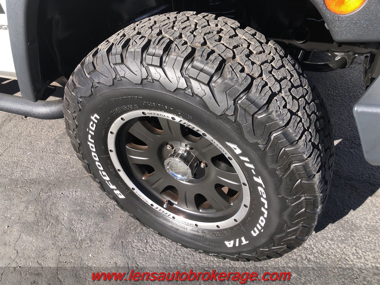 Used 2009 Jeep Wrangler X AWD/4WD image 22