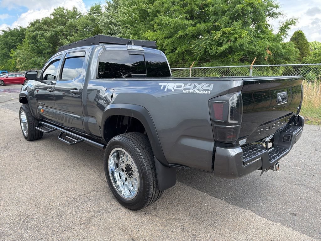 Used 2021 Toyota Tacoma TRD Off-Road w/ Technology Package AWD/4WD image 4