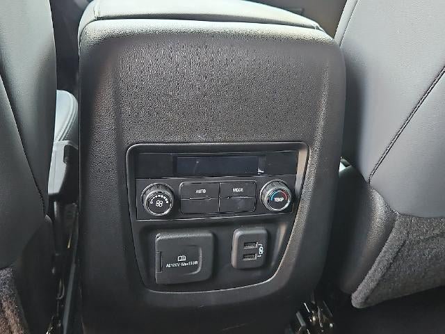 Used 2023 Buick Enclave Essence w/ Experience Buick Package FWD image 19