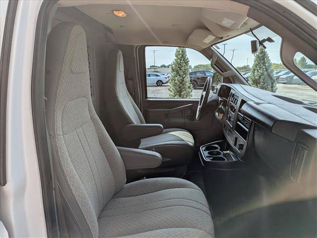 Used 2023 Chevrolet Express 2500 w/ Driver Convenience Package RWD image 12