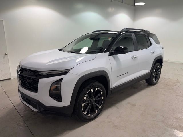 New 2026 Chevrolet Equinox RS w/ Safety and Technology Package FWD image 3