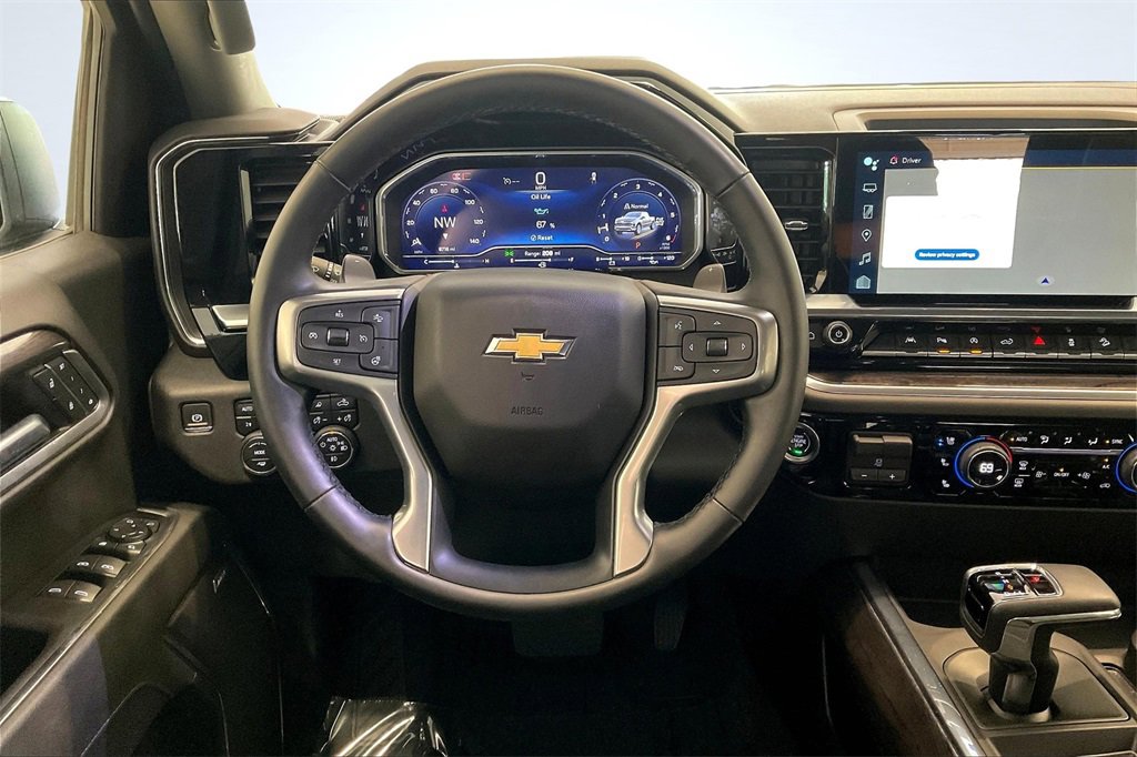 Used 2024 Chevrolet Silverado 1500 LTZ w/ Z71 Off-Road Package image 5