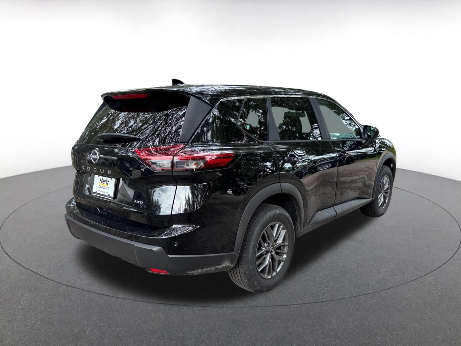 Used 2026 Nissan Rogue SV AWD/4WD image 12