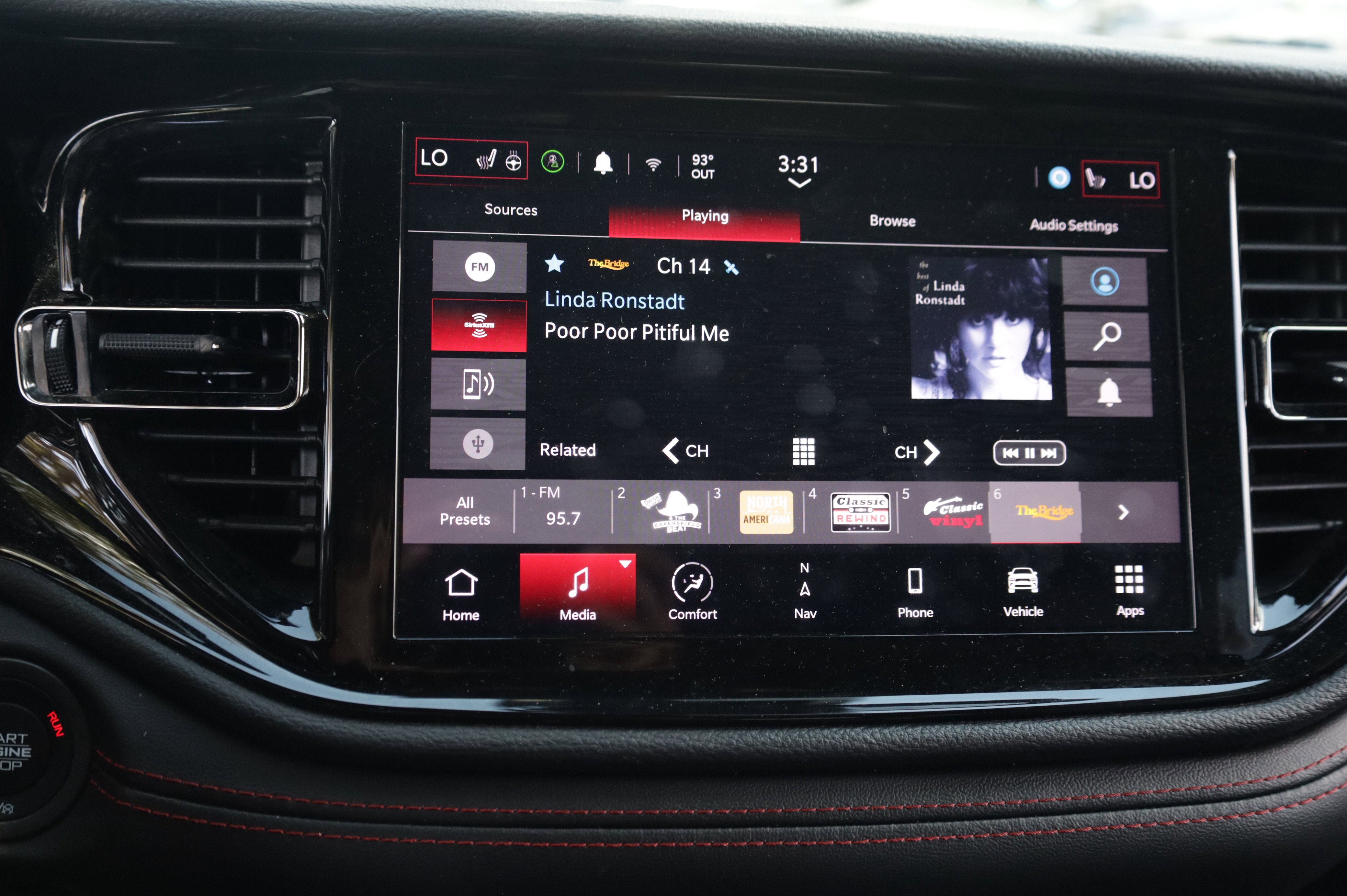Used 2024 Dodge Durango GT RWD image 5