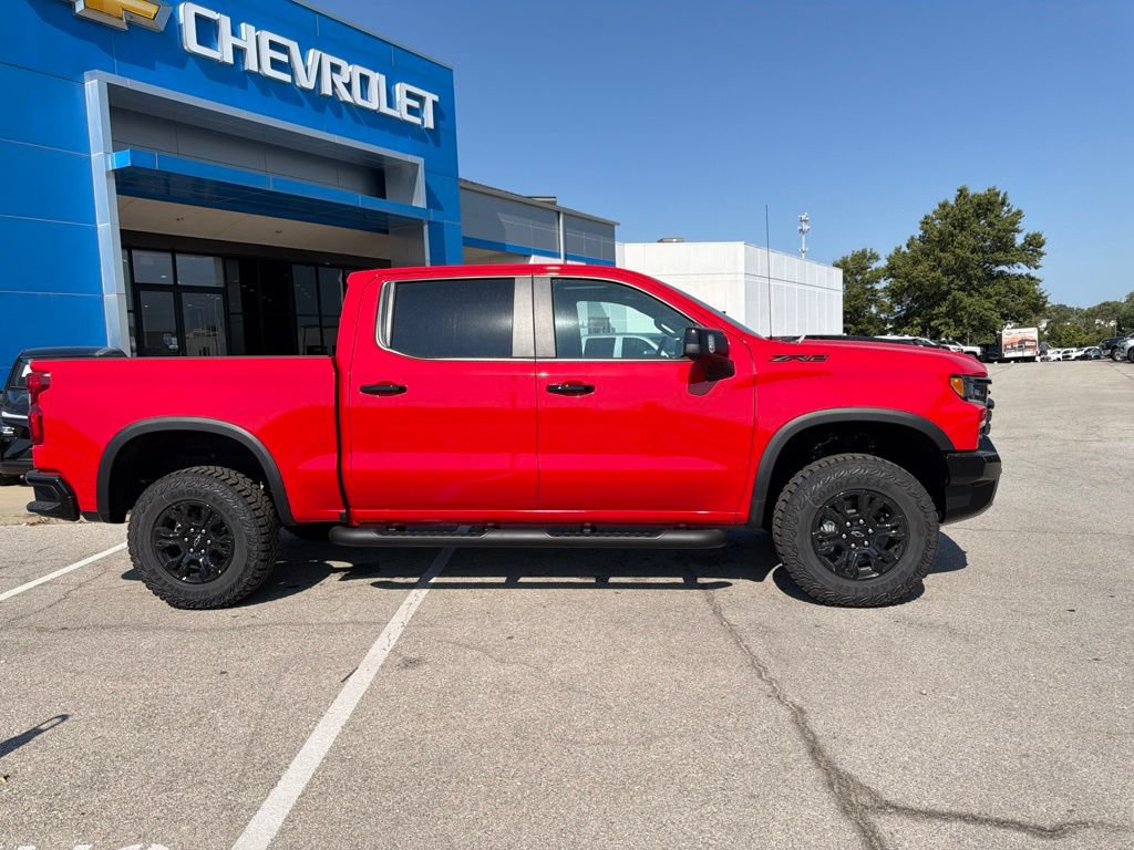 New 2026 Chevrolet Silverado 1500 ZR2 w/ Dark Appearance Package AWD/4WD image 2