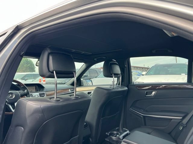 Used 2014 Mercedes-Benz E 350 4MATIC Sedan image 13