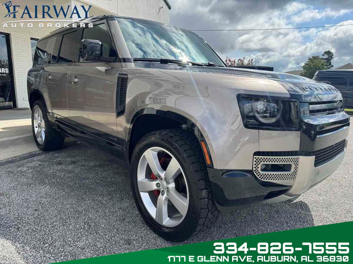 Used 2023 Land Rover Defender 130 X image 4