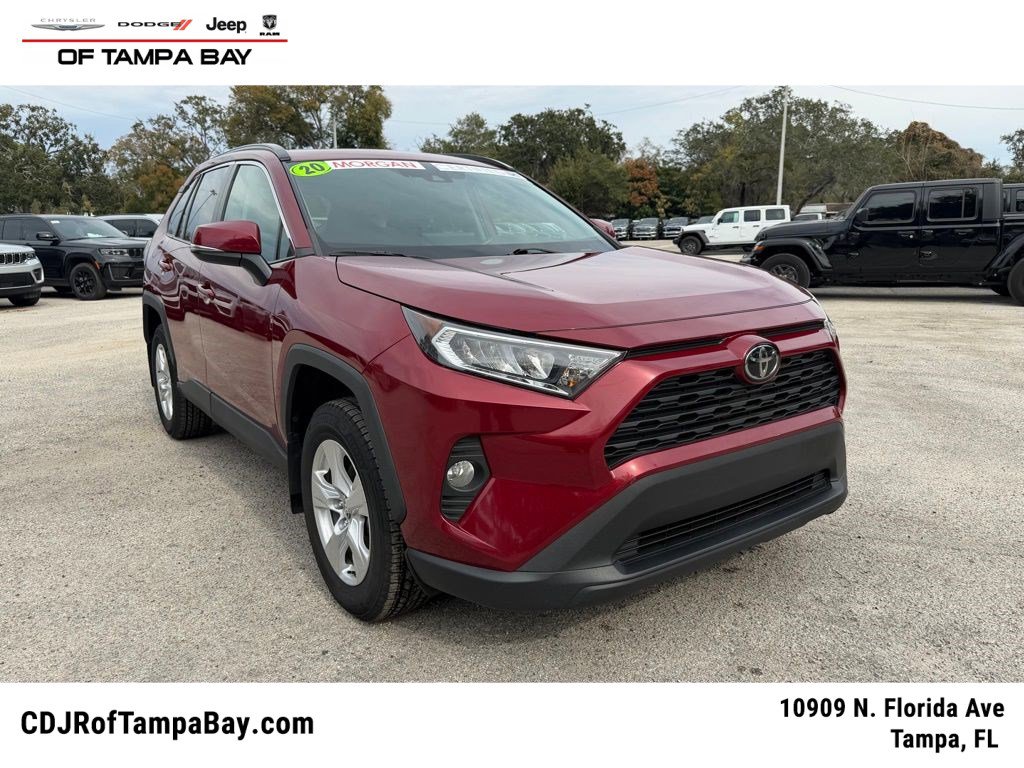Used 2020 Toyota RAV4 XLE w/ Convenience Package image 1