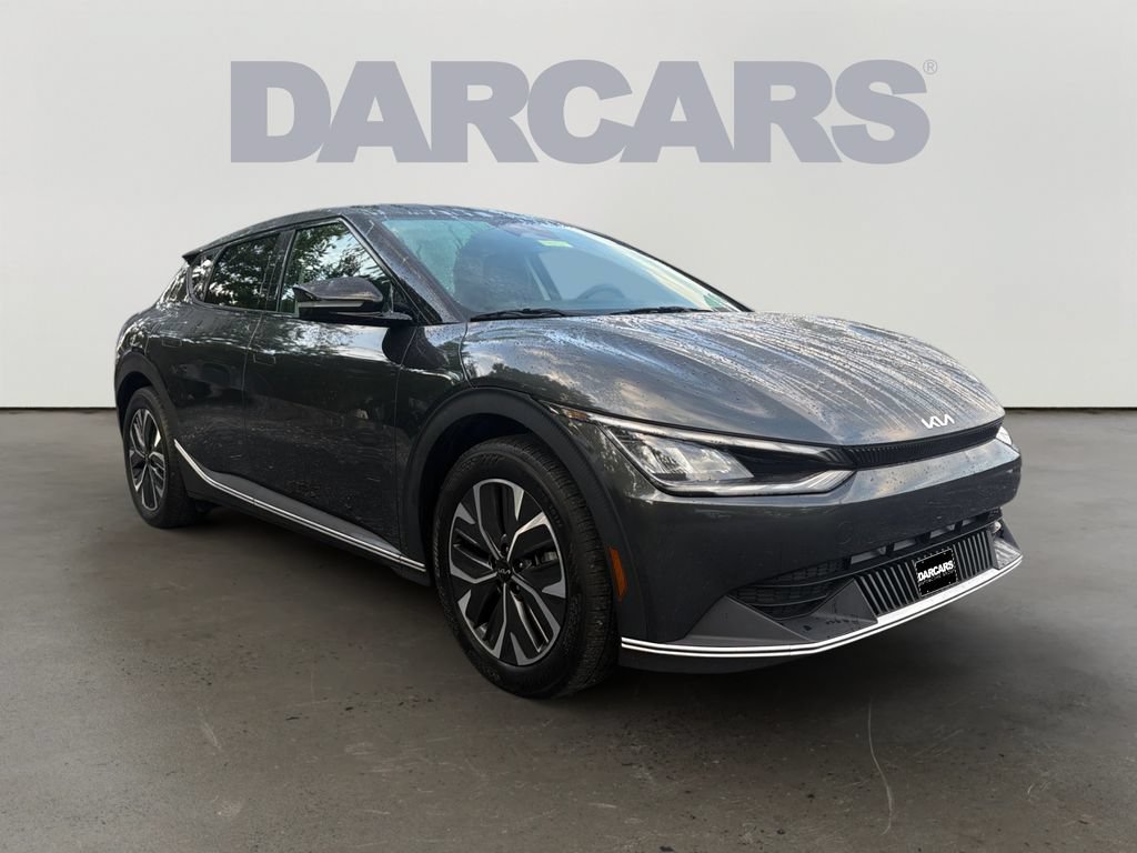 Certified 2024 Kia EV6 Light AWD/4WD image 1