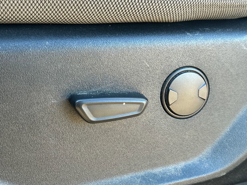 Used 2019 Ford F150 XLT w/ Equipment Group 301A Mid image 9