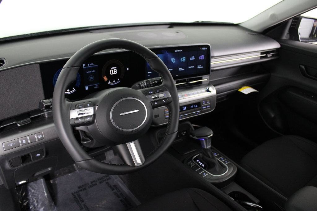 Certified 2027 Hyundai Kona SEL Sport FWD image 18