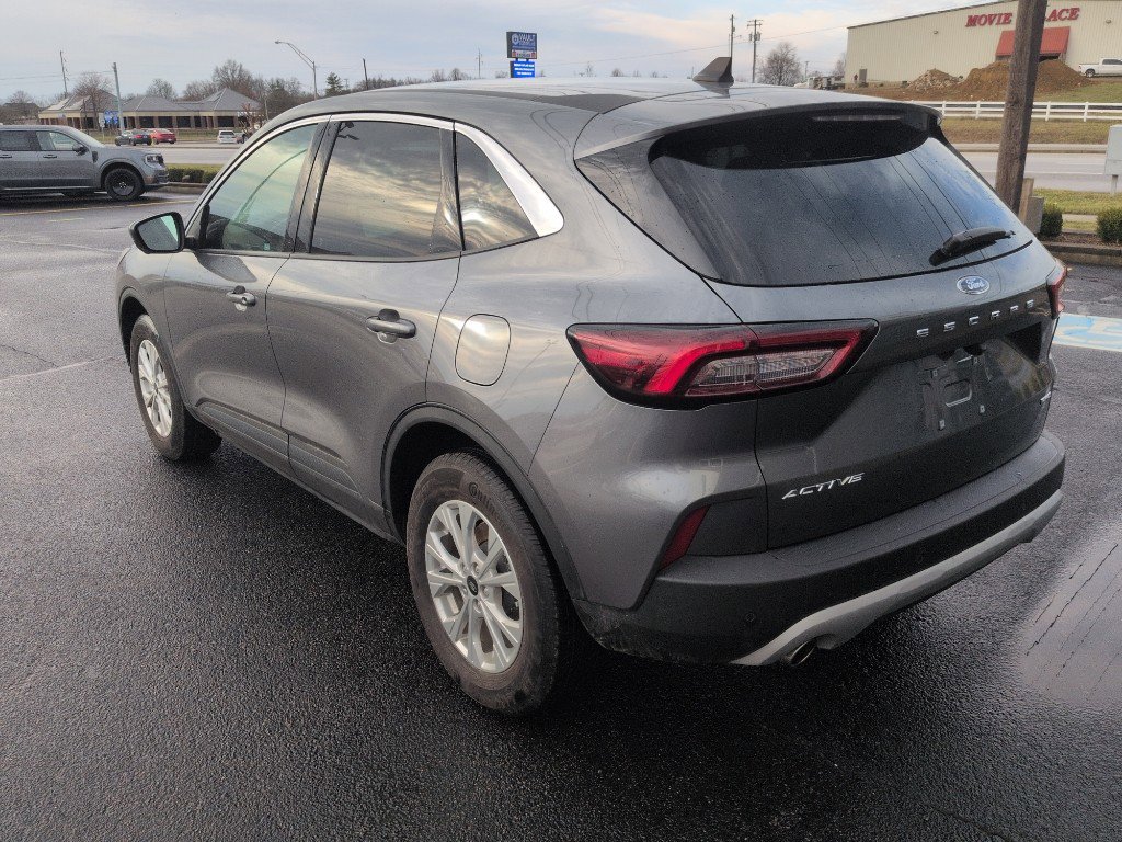 Used 2023 Ford Escape Active w/ Tech Pack #2 image 4