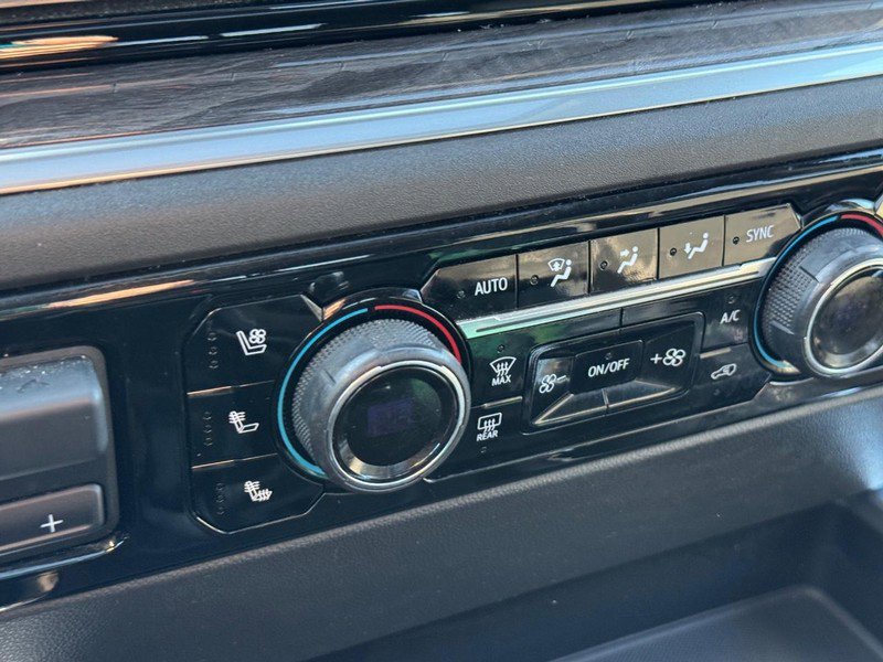 Certified 2022 Chevrolet Silverado 1500 LTZ w/ LTZ Premium Package image 22