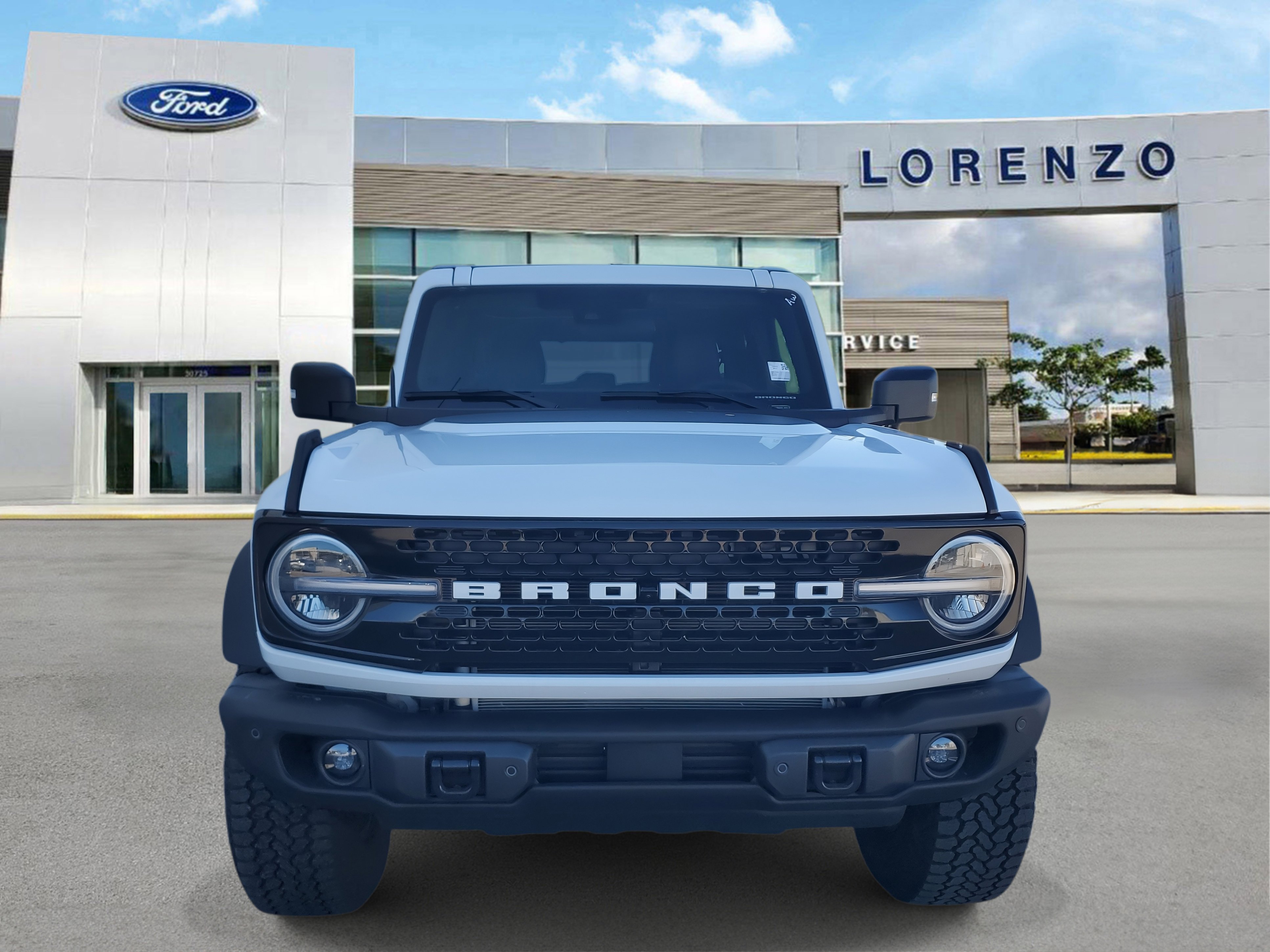 New 2025 Ford Bronco Badlands image 2