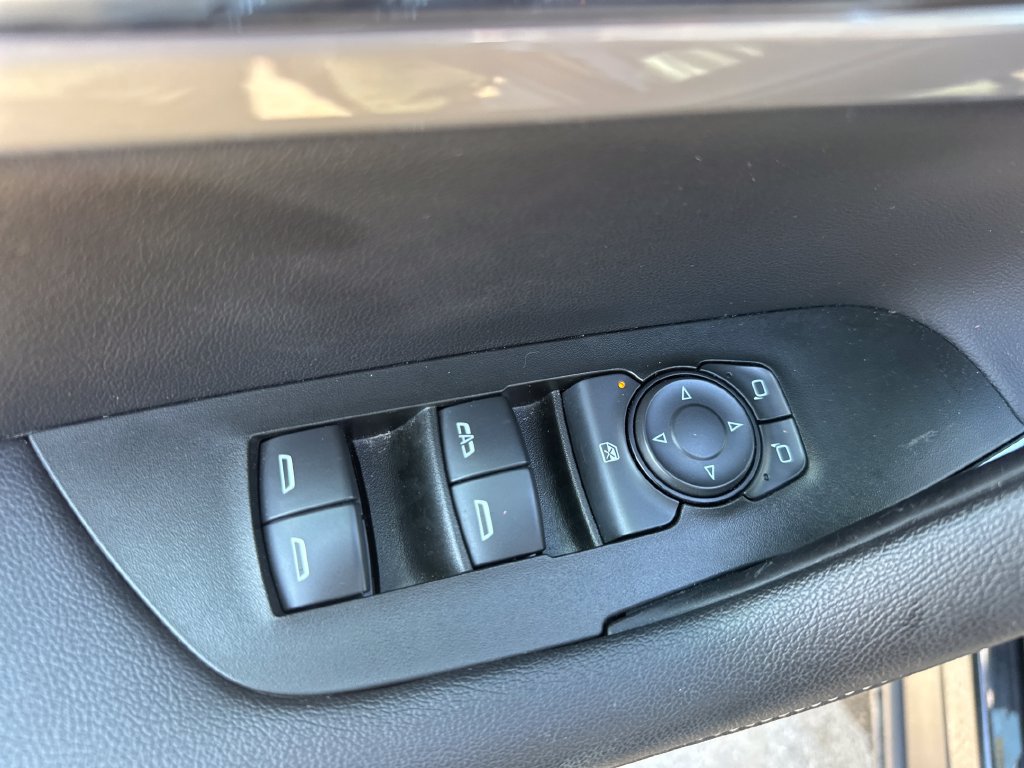 Used 2025 Chevrolet Blazer LT FWD image 42
