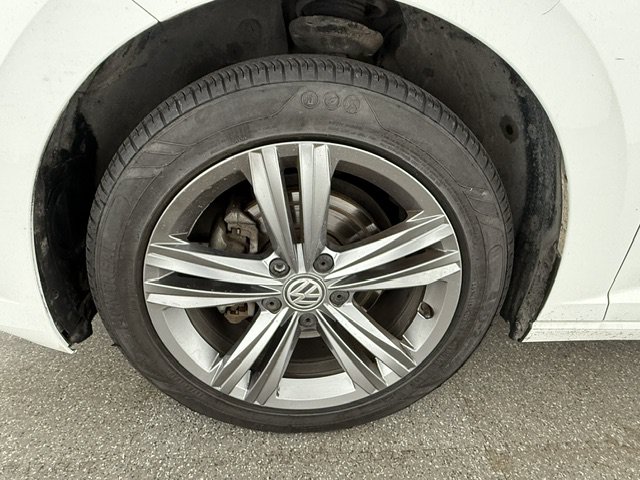 Used 2019 Volkswagen Jetta R-Line FWD image 7