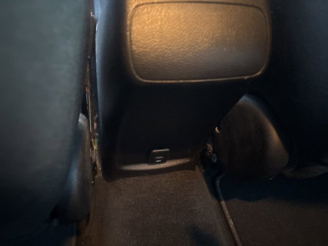 Used 2018 Chevrolet Cruze LT w/ Convenience Package FWD image 22