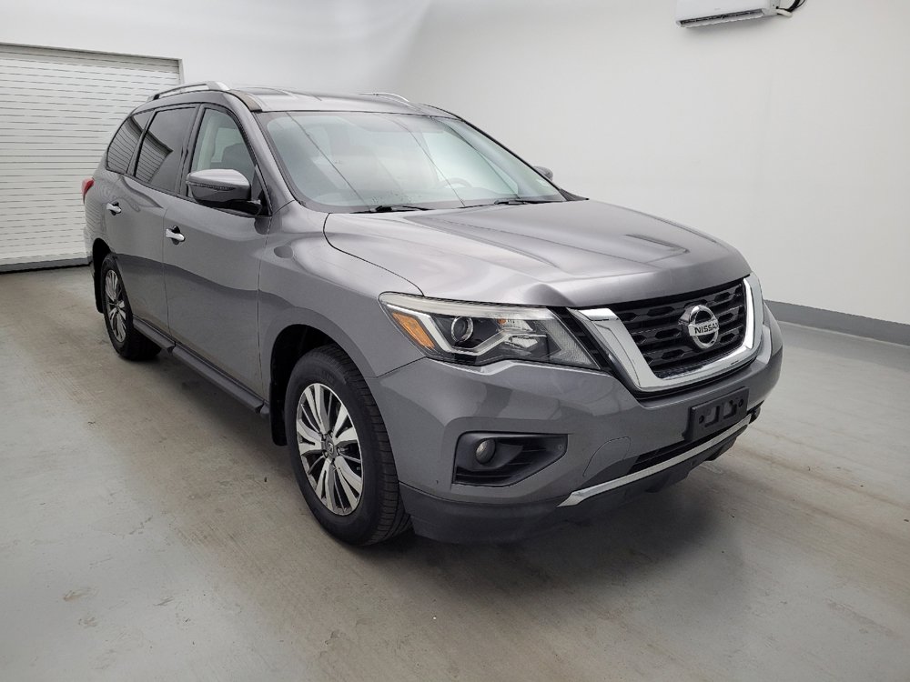 Used 2018 Nissan Pathfinder SV AWD/4WD image 13