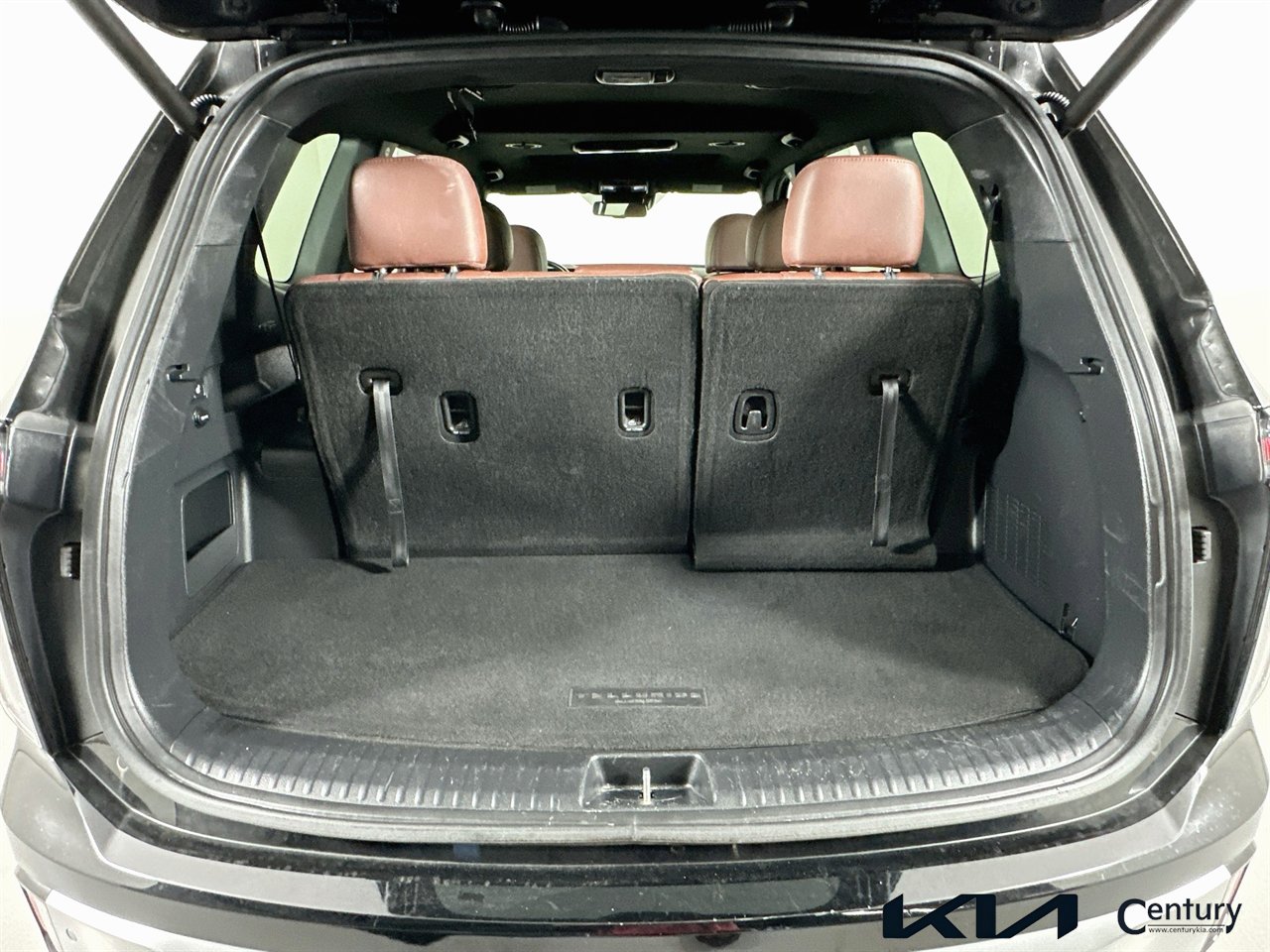 Certified 2023 Kia Telluride EX w/ EX Captain's Chair Package AWD/4WD image 27
