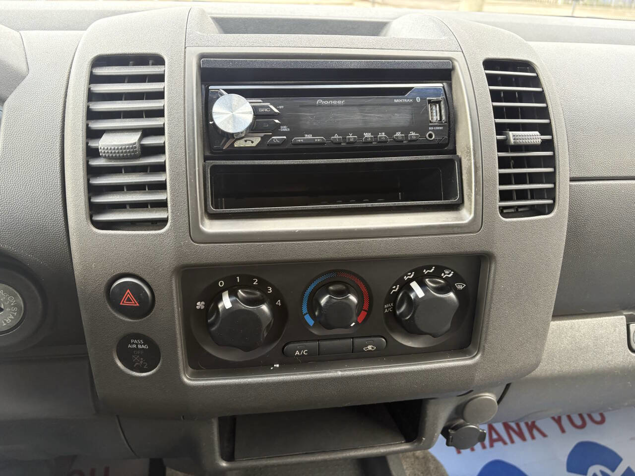 Used 2011 Suzuki Equator 2WD Extended Cab image 21