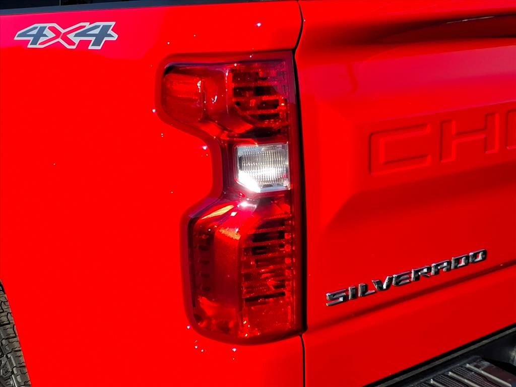 Certified 2023 Chevrolet Silverado 1500 LT AWD/4WD image 8