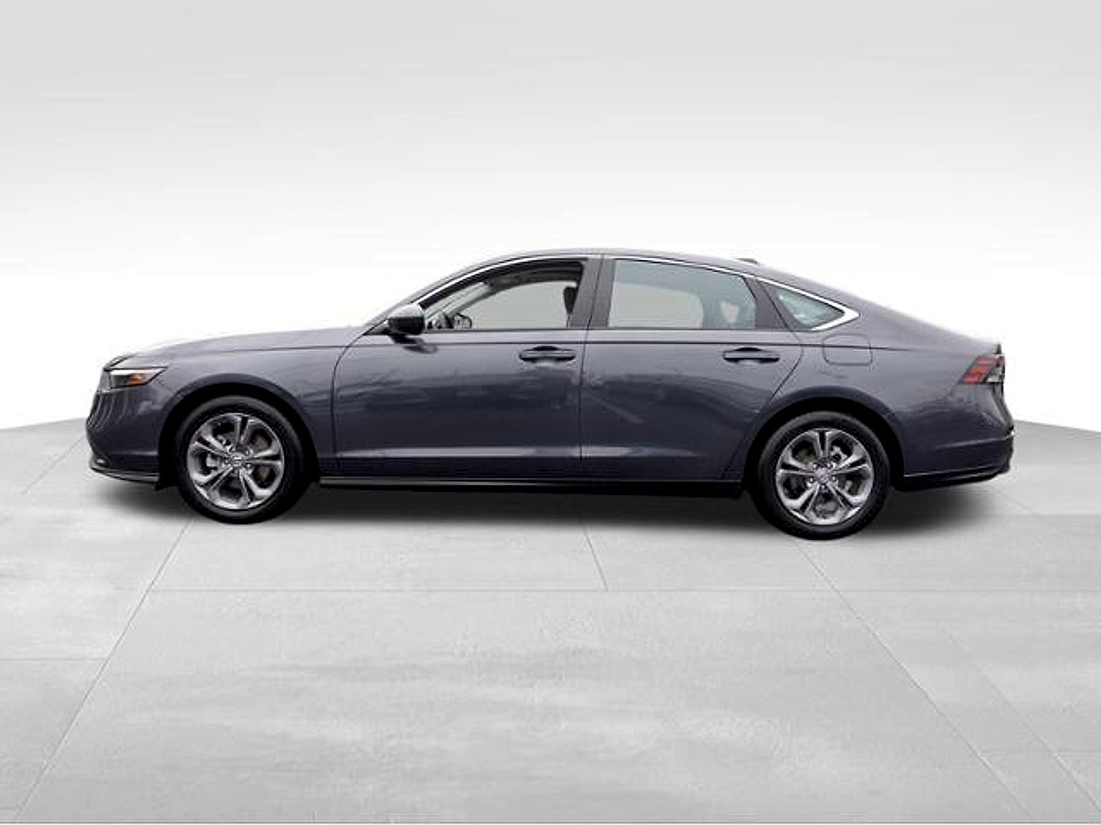 Used 2024 Honda Accord EX image 7