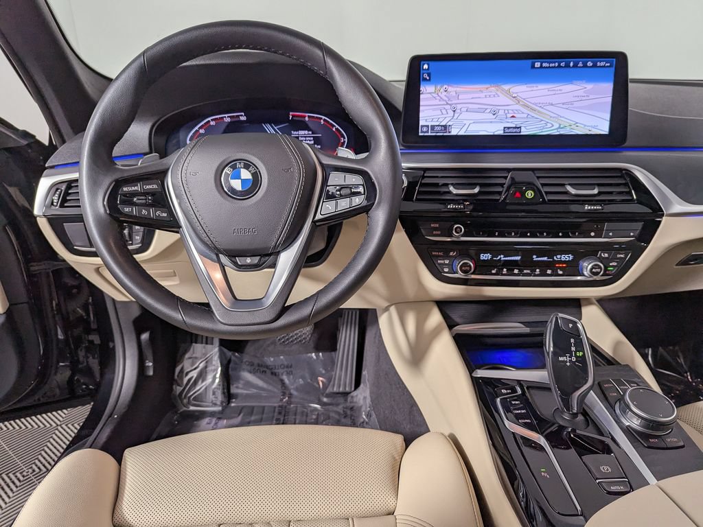 Used 2023 BMW 530i xDrive w/ Premium Package AWD/4WD image 19
