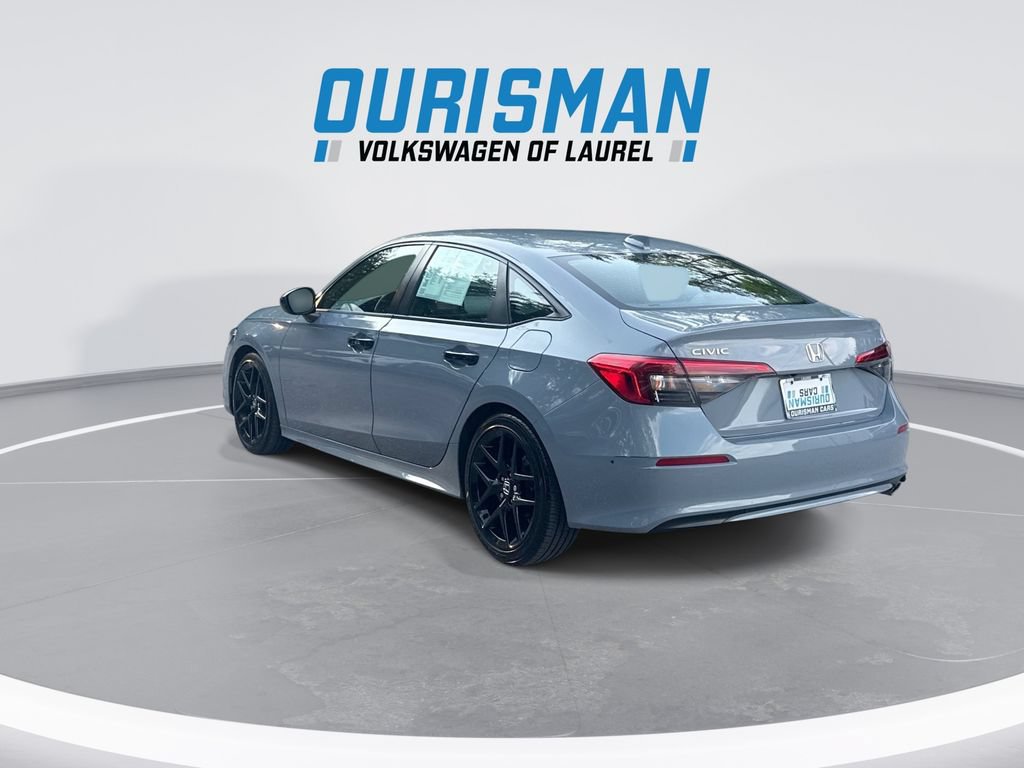 Used 2023 Honda Civic Sport image 6