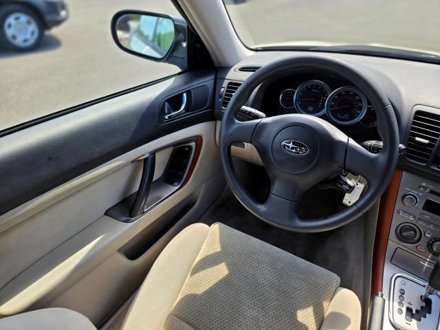 Used 2005 Subaru Outback 2.5i AWD/4WD image 19