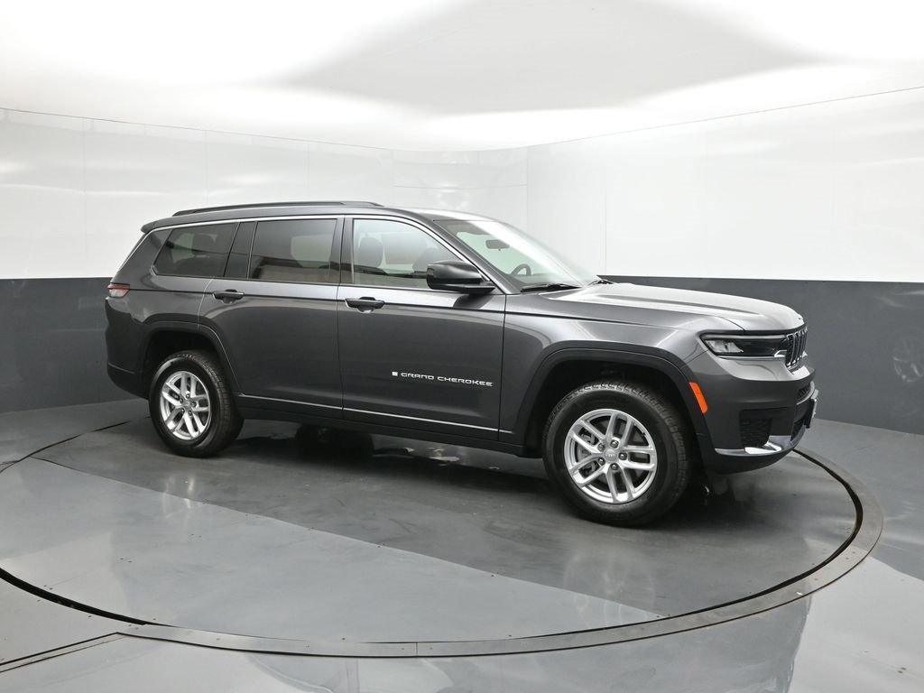 New 2025 Jeep Grand Cherokee L Laredo w/ Luxury Tech Group I image 17