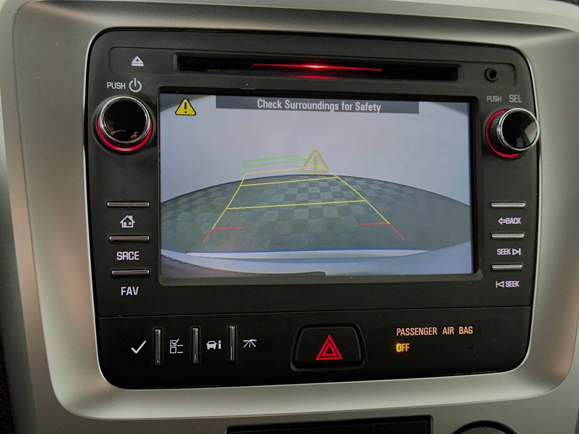Used 2015 GMC Acadia SLE FWD image 13