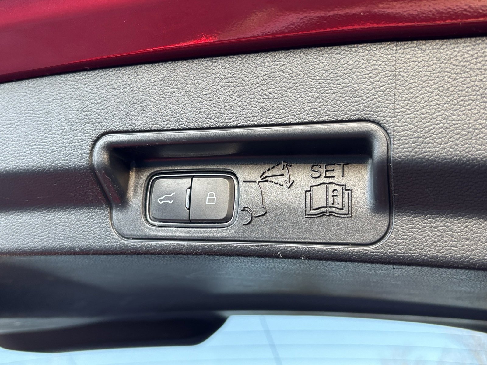 Used 2021 Ford Explorer Limited w/ Equipment Group 301A image 20