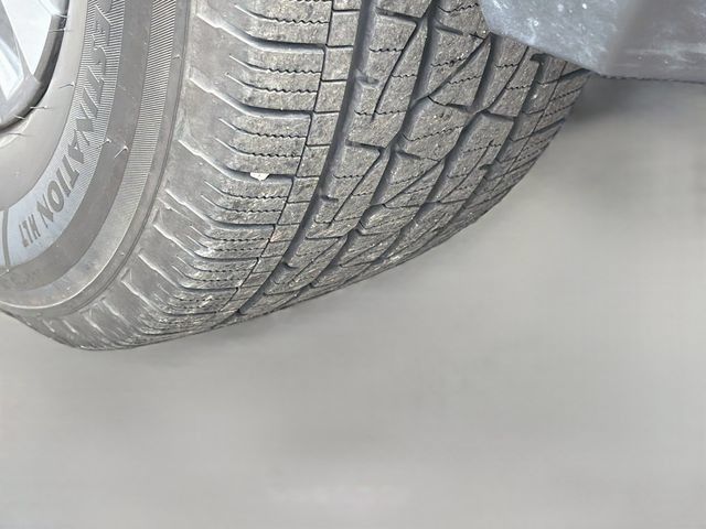 Used 2026 Chevrolet Equinox LT FWD image 42