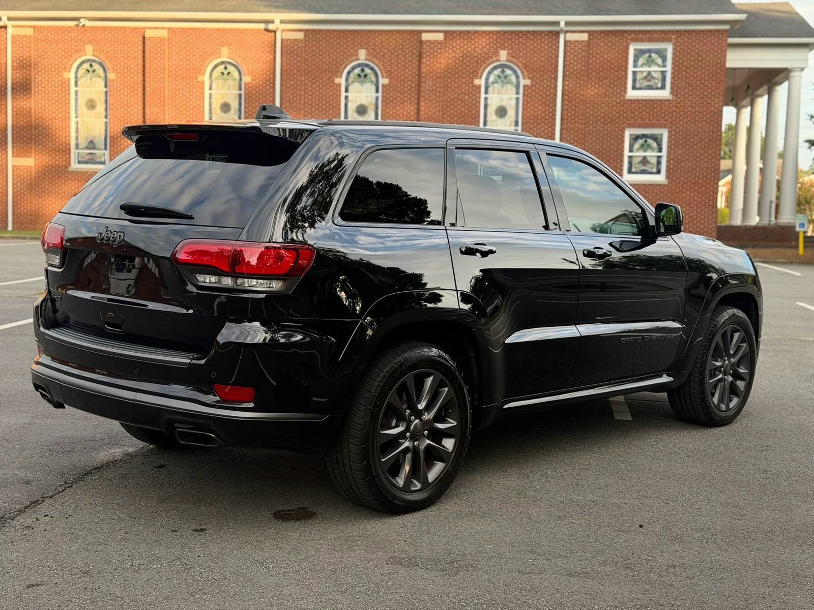 Used 2018 Jeep Grand Cherokee High Altitude AWD/4WD image 6