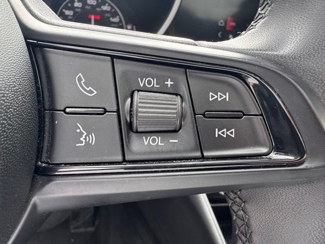 Used 2021 Alfa Romeo Giulia Ti w/ Nero Edizione RWD image 16