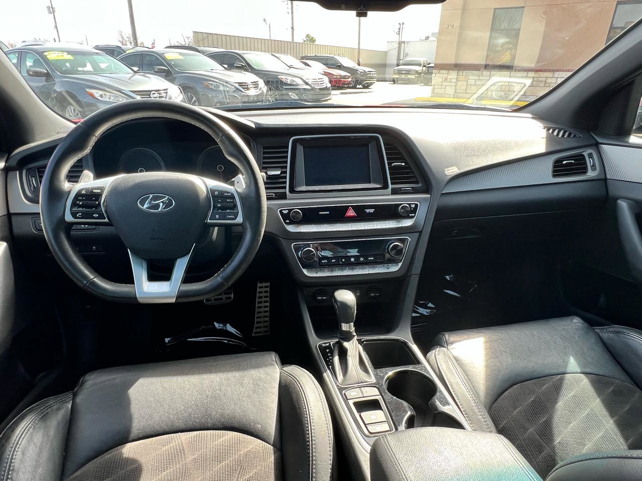 Used 2019 Hyundai Sonata Sport w/ Tech Package 03 image 9