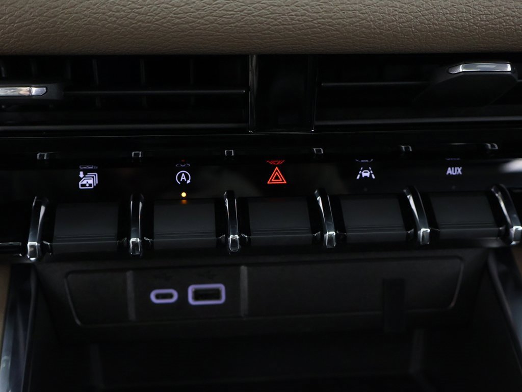 Used 2023 GMC Canyon Denali image 50