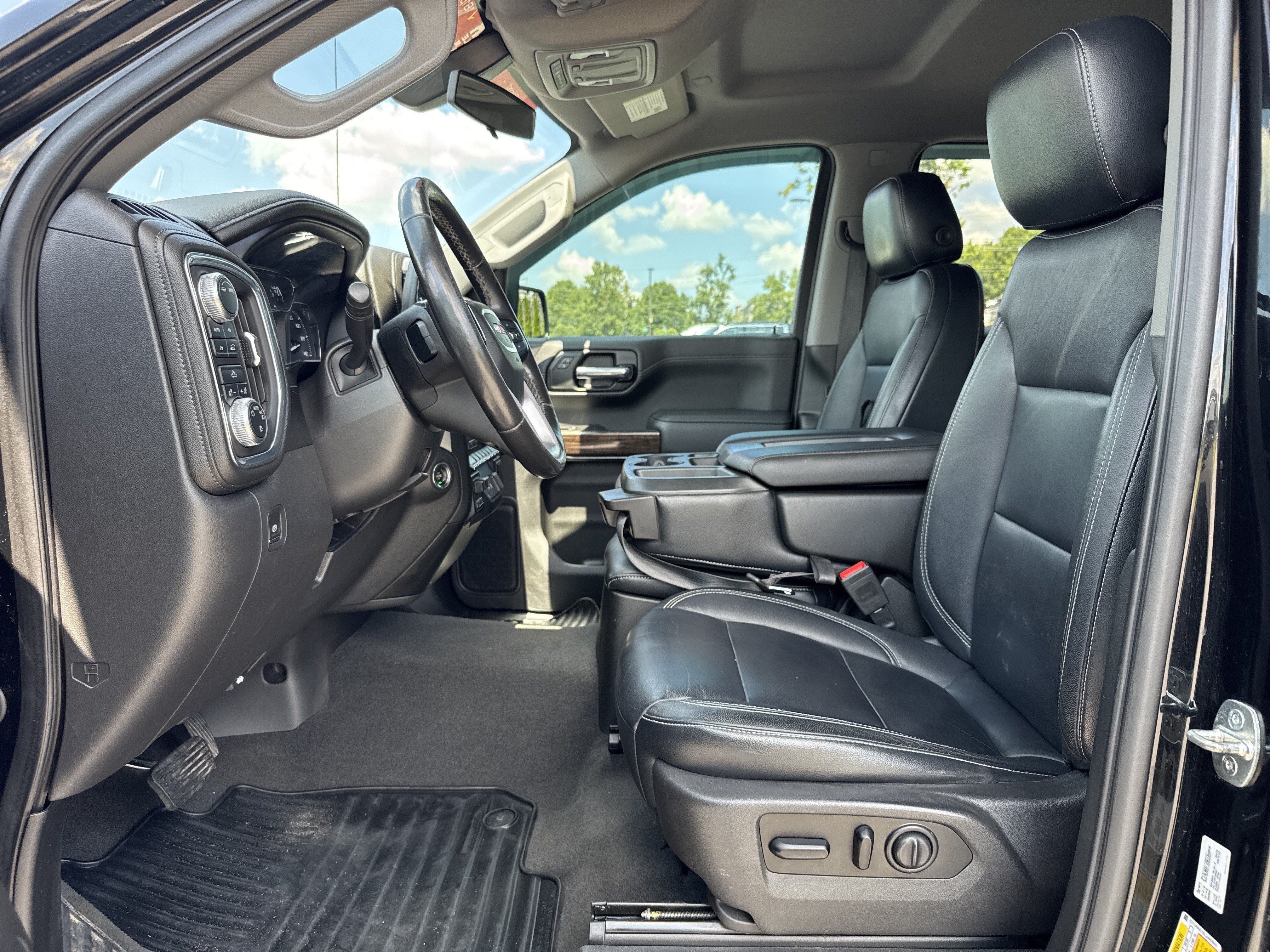 Used 2020 GMC Sierra 1500 SLE w/ SLE Value Package AWD/4WD image 16