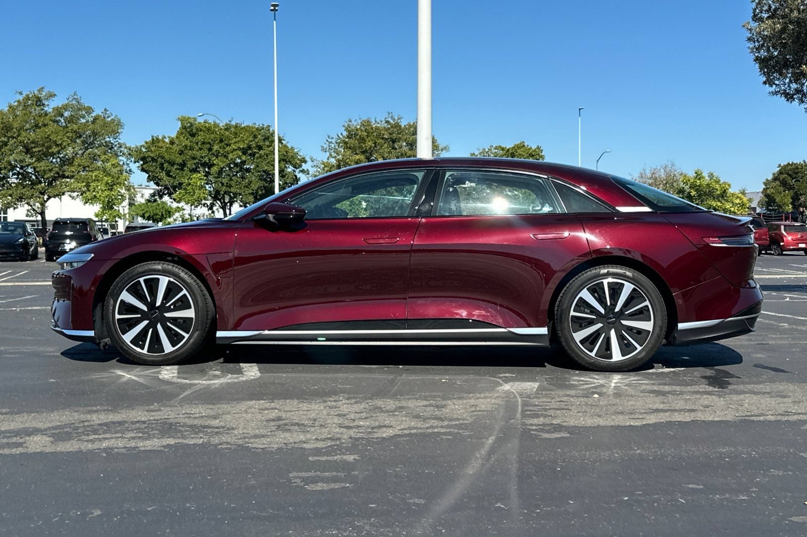 Used 2025 Lucid Air Pure RWD image 7