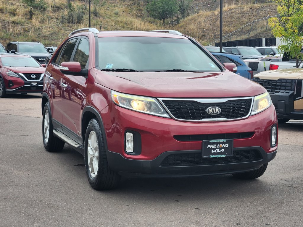 Used 2014 Kia Sorento LX AWD/4WD image 3
