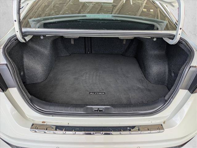 Used 2022 Nissan Altima 2.5 SR AWD/4WD image 6