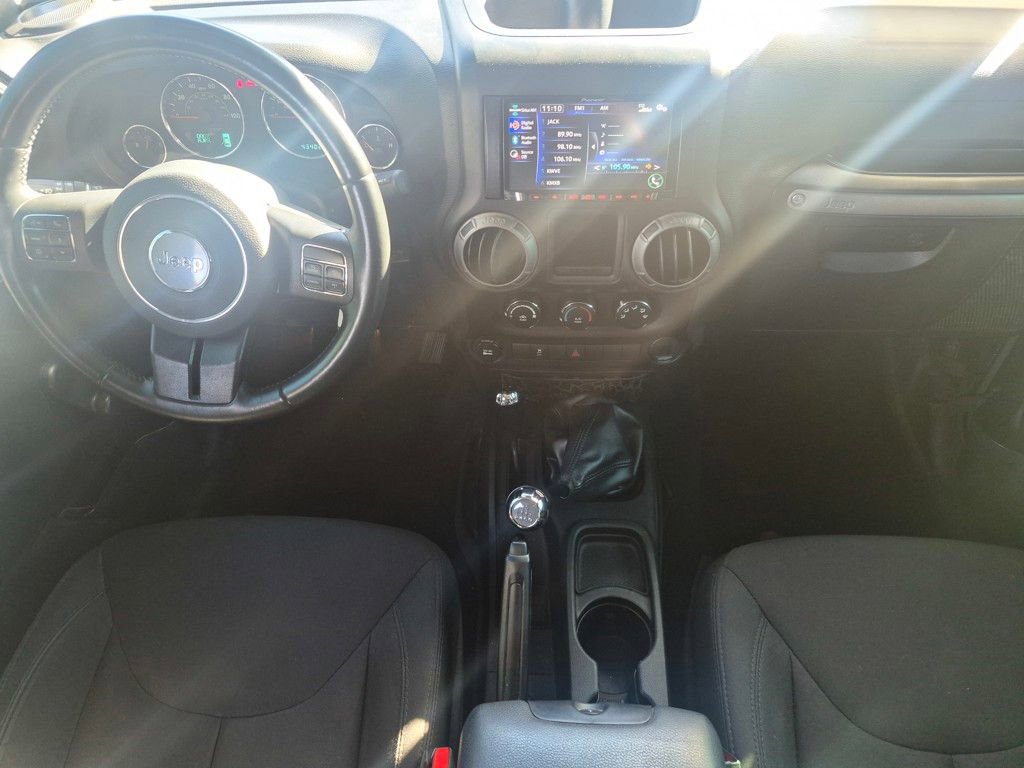 Used 2017 Jeep Wrangler Unlimited Sport w/ Connectivity Group image 17