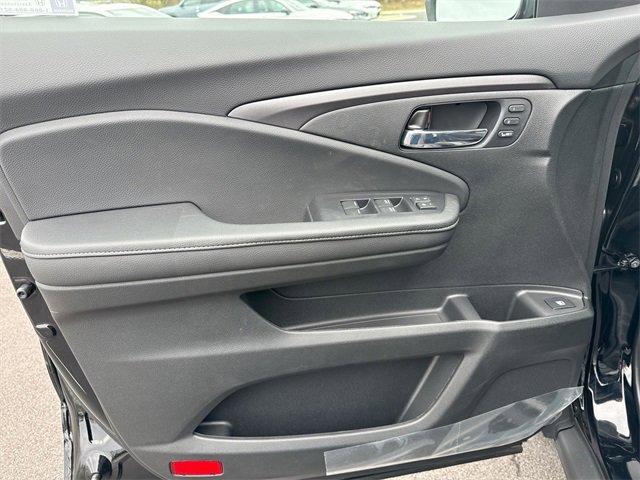 New 2026 Honda Ridgeline RTL image 14