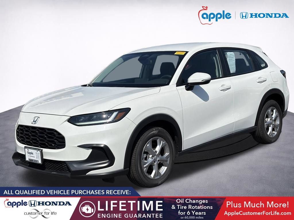 Used 2025 Honda HR-V LX image 3