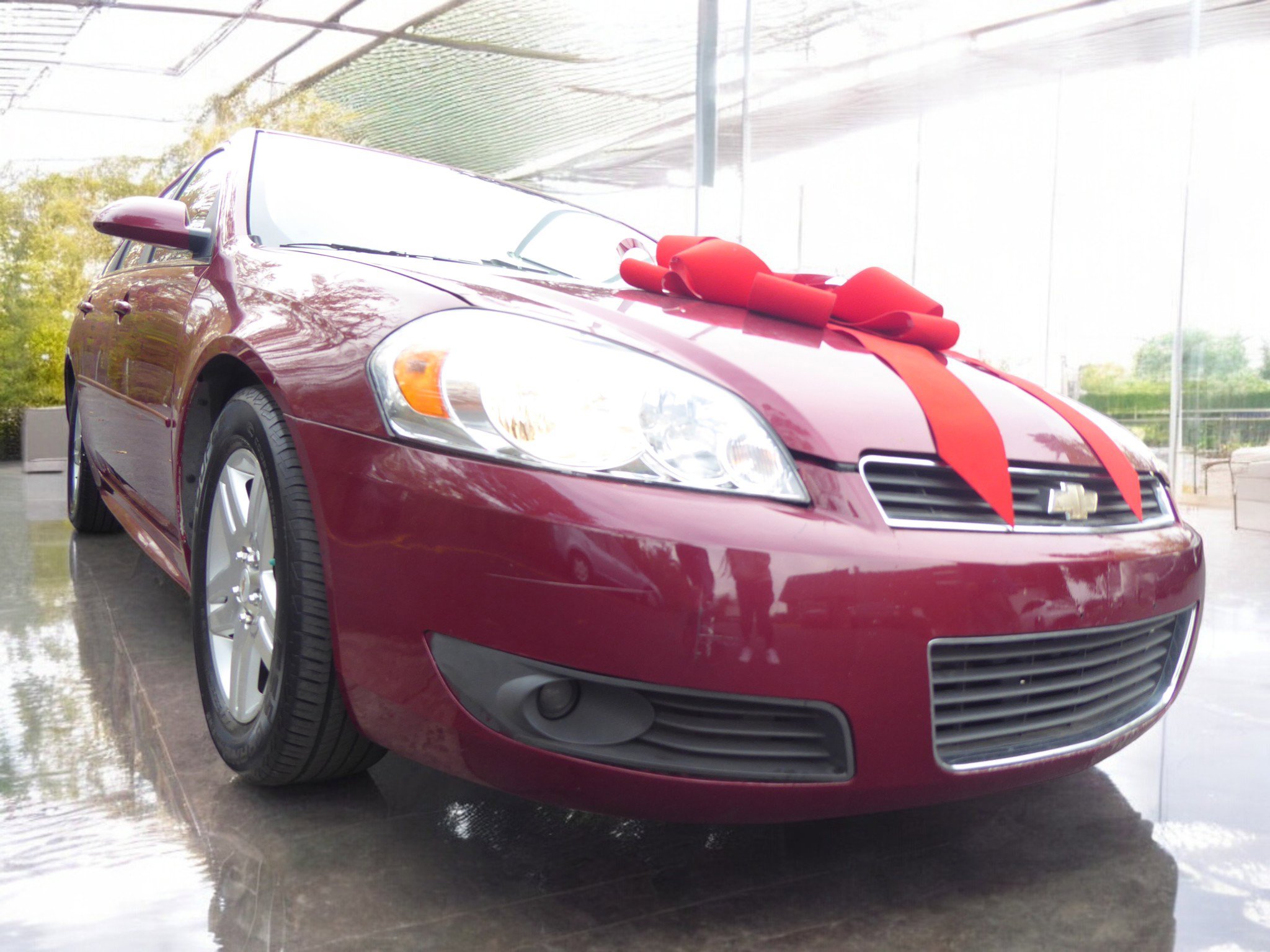 Used 2011 Chevrolet Impala LT w/ Luxury Edition Package image 3